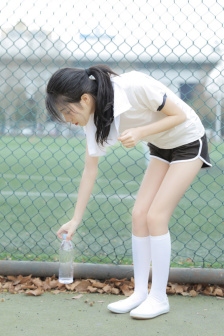 刘彩英