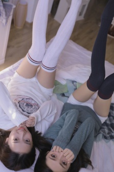 娇妻让老头泄欲bd